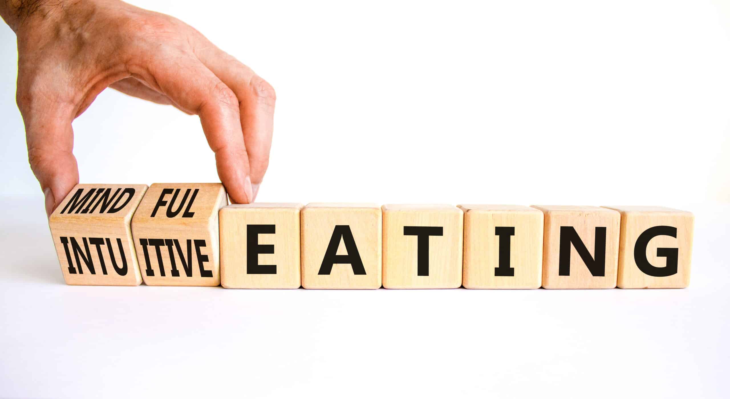 Alimentation intuitive et MRC : un pas vers un changement de paradigme ?